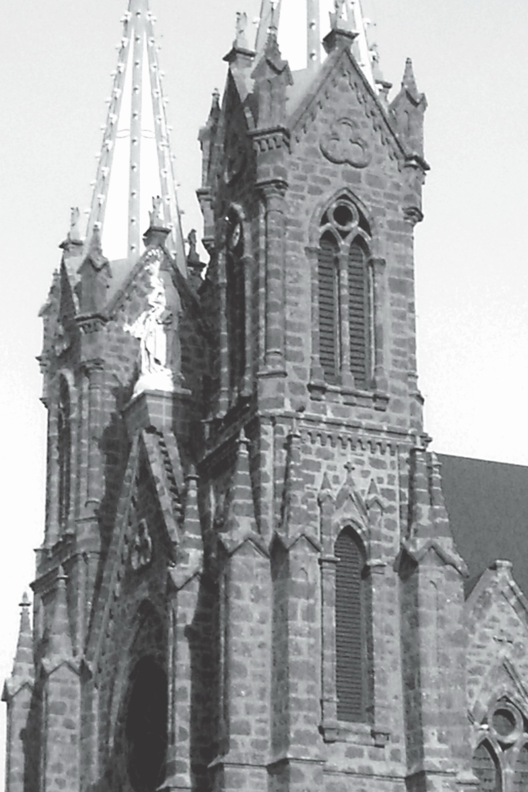 Registro histórico da Catedral Nossa Senhora da Oliveira, 1952 — imagem 3 de 4.