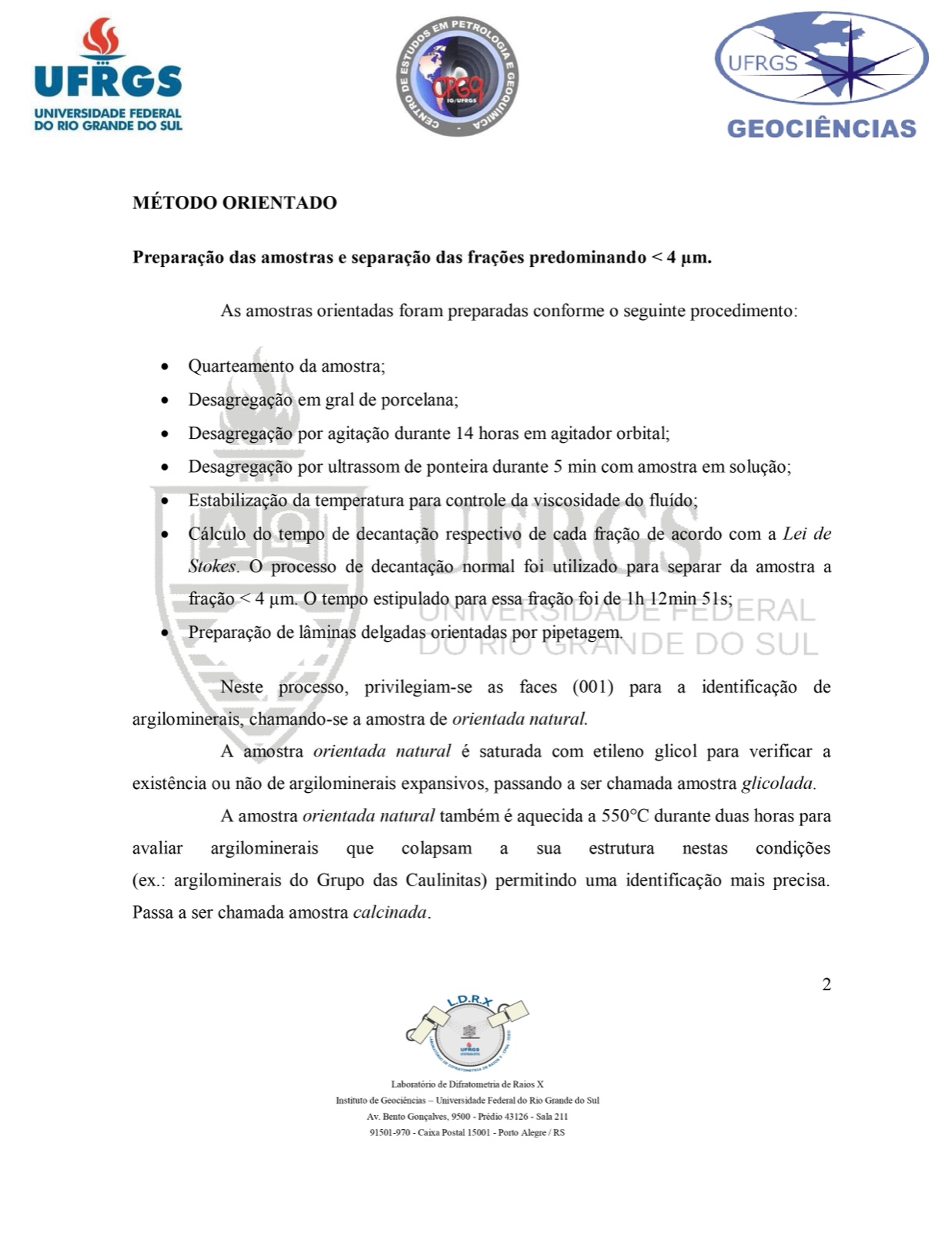 Página 2 de 5 do laudo técnico de difratometria de raios X, emitido pelo Laboratório de Difratometria de Raios X da UFRGS.